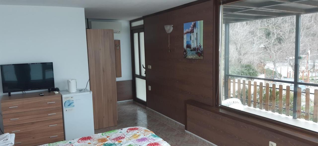 Happy Beach Varna Exterior photo