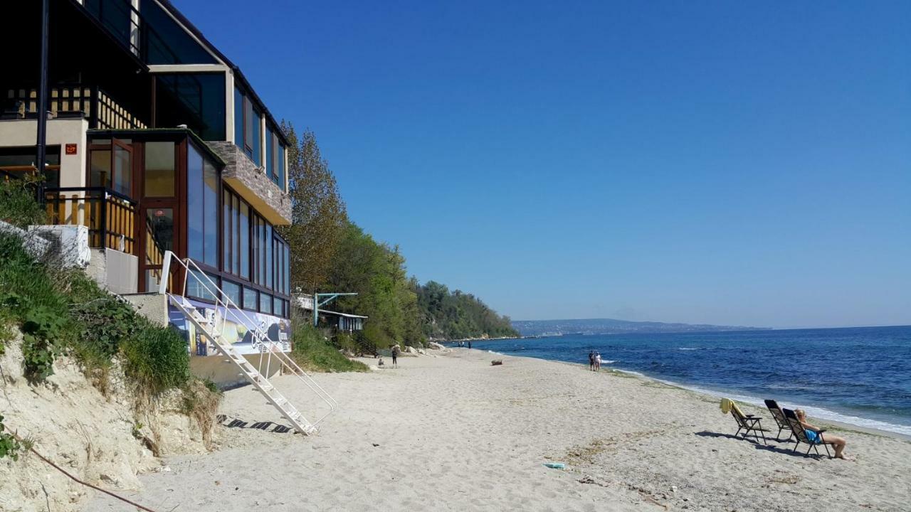 Happy Beach Varna Exterior photo